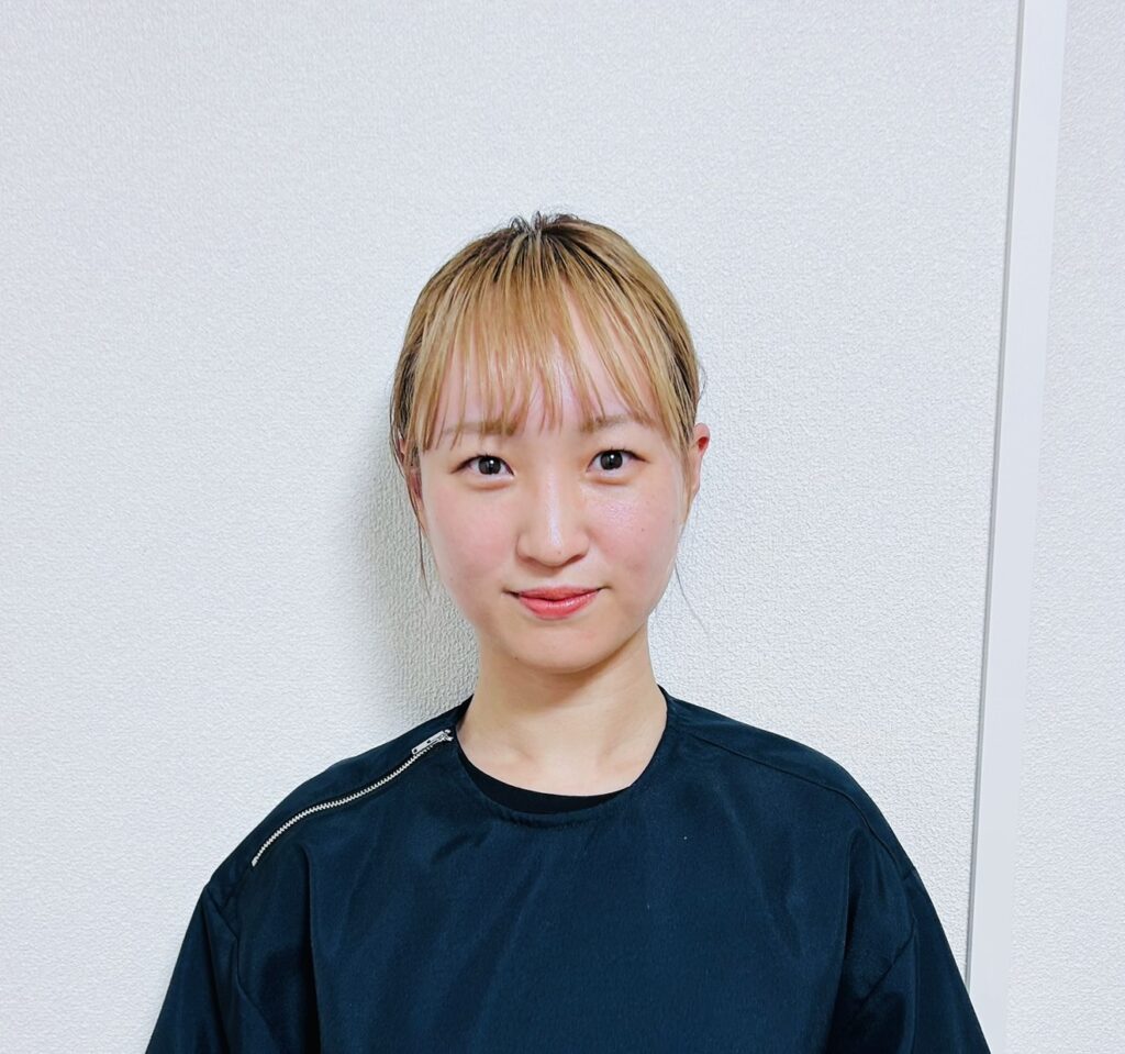 二木 彩菜